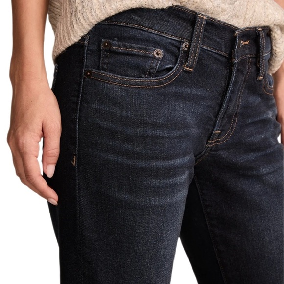 Bella Swan Style Lucky Brand Sweet Straight Mid Rise Dark Wash Women’s Size 12 - Picture 3 of 11